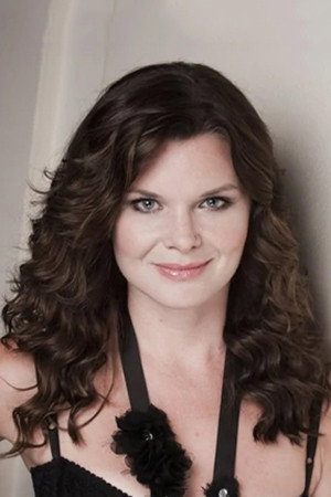 Heather Tom portrait