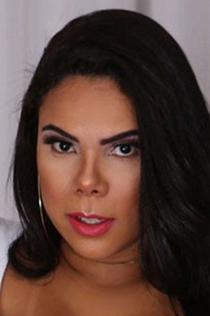 Pamela Santos portrait