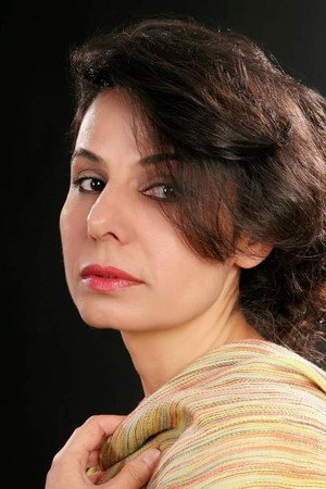 Gushvar Sharifova portrait