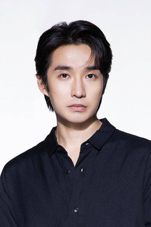 Ryu Deok-hwan portrait