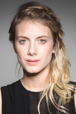 Mélanie Laurent portrait