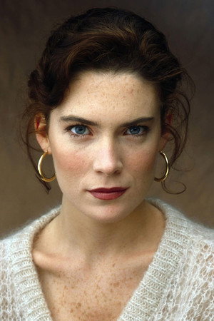 Lara Flynn Boyle portrait