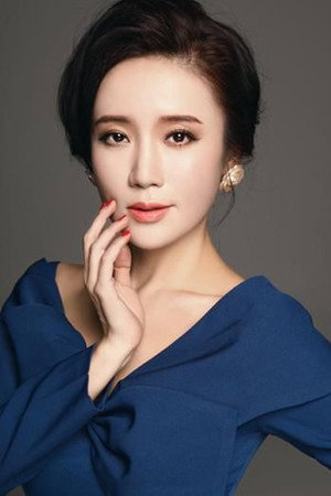 Tong Zhang portrait
