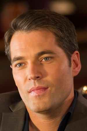 Tim Rozon portrait