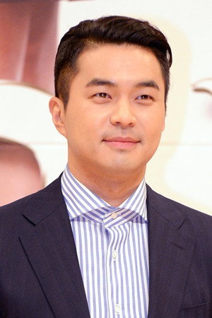 Jung Jun portrait