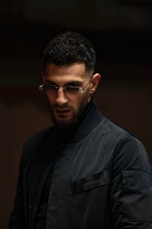 Adrien Essamir portrait