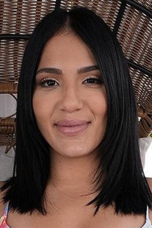 Anais Amore portrait