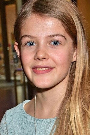 Julia Jeker portrait