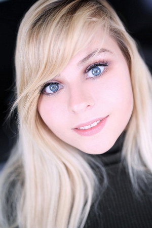 Skylar Valentine portrait