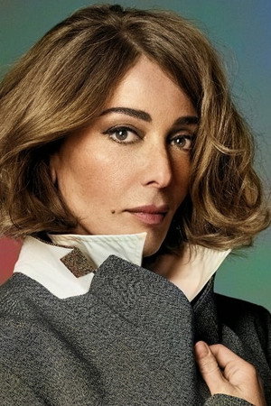 Zerrin Tekindor portrait