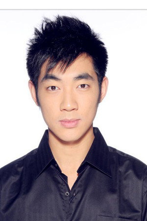 Hu Yang portrait