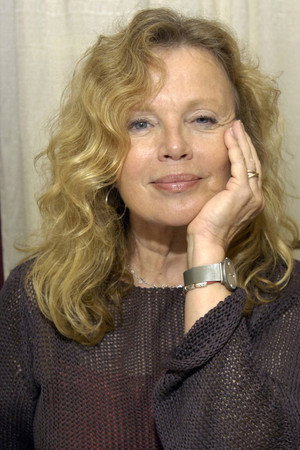 Marta Kristen portrait