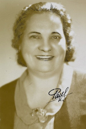 Conchita de Moraes portrait
