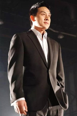Zhigang Liu portrait