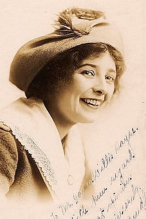 Edna Pendleton portrait