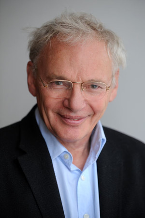 Götz Aly portrait