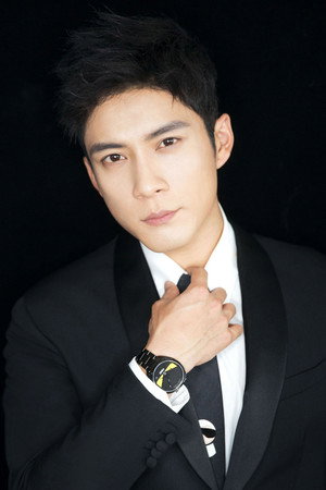 Elvis Han portrait