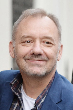 Bob Mortimer portrait