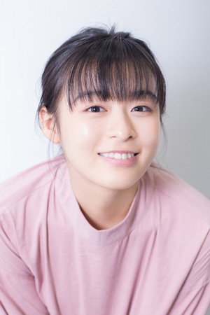 Nana Mori portrait
