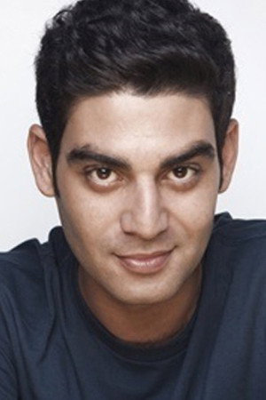 Özgün Aydın portrait