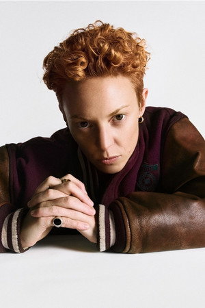 La Roux portrait
