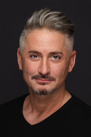 Murat Han portrait