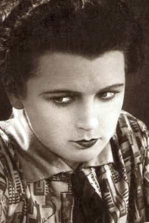 Hilde Maroff portrait