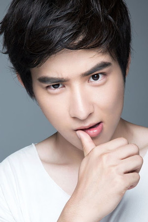 Wu Haoze portrait
