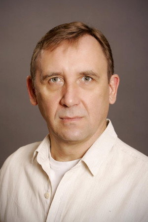 Elmo Nüganen portrait