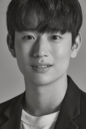 Shin Hyeon-seung portrait