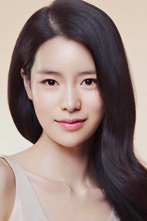 Lim Ji-yeon portrait