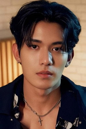 Siraphop Manithikhun portrait
