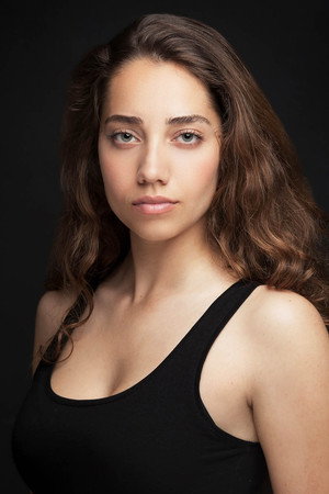 Özge Özaçar portrait