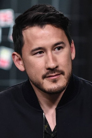 Mark Fischbach portrait