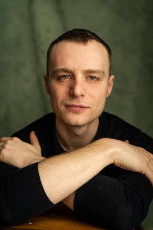 Luke Thallon portrait
