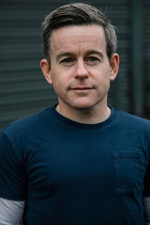 Paul Lowe portrait