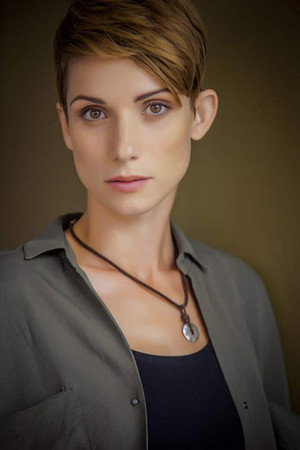 Zuzana Kanócz portrait