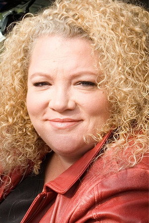 Danielle Bennett portrait