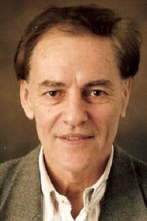 Ênio Gonçalves portrait