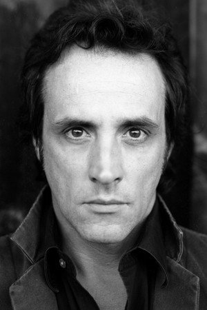 Paul Hipp portrait