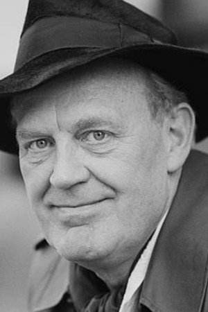 Joss Ackland portrait