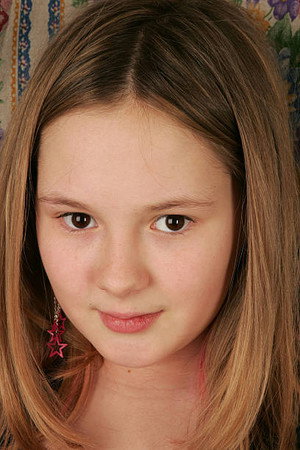 Tara Devon Gallagher portrait