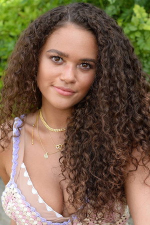 Madison Pettis portrait