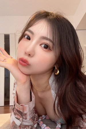Yuki Yoshizawa portrait