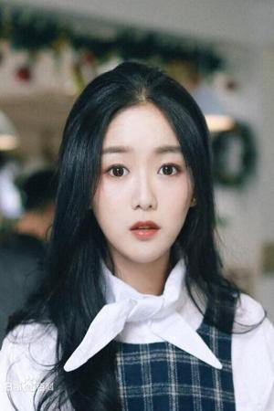 Zhang Xinyue portrait