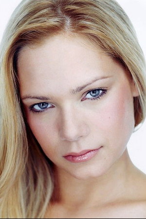 Caitlin Mehner portrait
