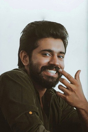 Nivin Pauly portrait
