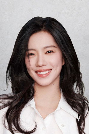 Sabrina Zhuang portrait