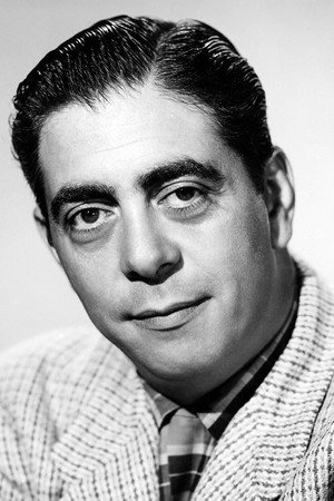 Robert Strauss portrait