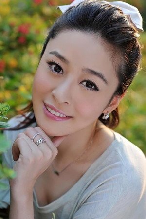 Li Yixuan portrait